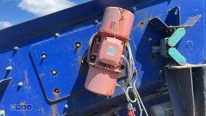 SPITFIRE portable screening plant comprising SPITFIRE single screen, conveyor, stock pile conveyor & SDMO 44kva fast tow generator - 10