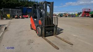 2012 LINDE H35T gas forklift (s/n H2X393C03139) with duplex mast & side-shift - 7