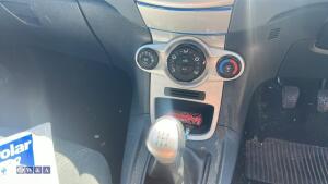 2009 FORD FIESTA ZETEC 5-speed manual petrol 5-door hatchback car (YH59 BND) - 25