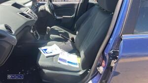 2009 FORD FIESTA ZETEC 5-speed manual petrol 5-door hatchback car (YH59 BND) - 30