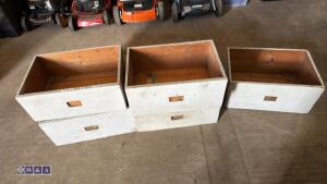 5 x timber drawers - 2