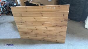 Wooden gate (approx 3ft x 4ft)