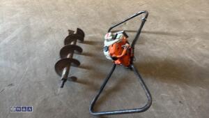 STIHL BT360 2-man post hole borer c/w 10'' auger flight - 4