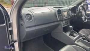 2014 VOLKSWAGEN AMAROK HIGHLINE 4MOTION D 8-speed automatic diesel pick-up, full leather (GJ14 ZRA)(MoT 29th June 2027)(V5, locking wheel nut, MoT, service book & manuals in office) - 8