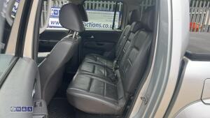 2014 VOLKSWAGEN AMAROK HIGHLINE 4MOTION D 8-speed automatic diesel pick-up, full leather (GJ14 ZRA)(MoT 29th June 2027)(V5, locking wheel nut, MoT, service book & manuals in office) - 12