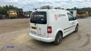 2011 VOLKSWAGEN CADDY C20 TDI 102 5-speed manual diesel panel van (FX11 YGP)(V5 in office) - 5