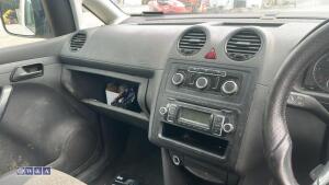 2011 VOLKSWAGEN CADDY C20 TDI 102 5-speed manual diesel panel van (FX11 YGP)(V5 in office) - 18