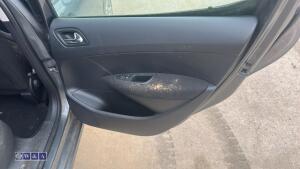 2011 PEUGEOT 308 SPORT 5-speed manual petrol 5-door hatchback car (RO11 WCZ) - 22