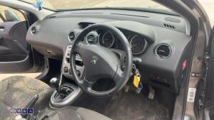 2011 PEUGEOT 308 SPORT 5-speed manual petrol 5-door hatchback car (RO11 WCZ) - 25