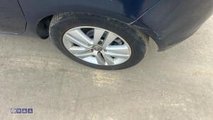 2011 VAUXHALL MERIVA EXCLUSIV CDTI 6-speed manual diesel car (BF61 UHC)(V5 in office) - 10