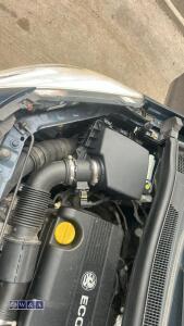 2011 VAUXHALL MERIVA EXCLUSIV CDTI 6-speed manual diesel car (BF61 UHC)(V5 in office) - 29