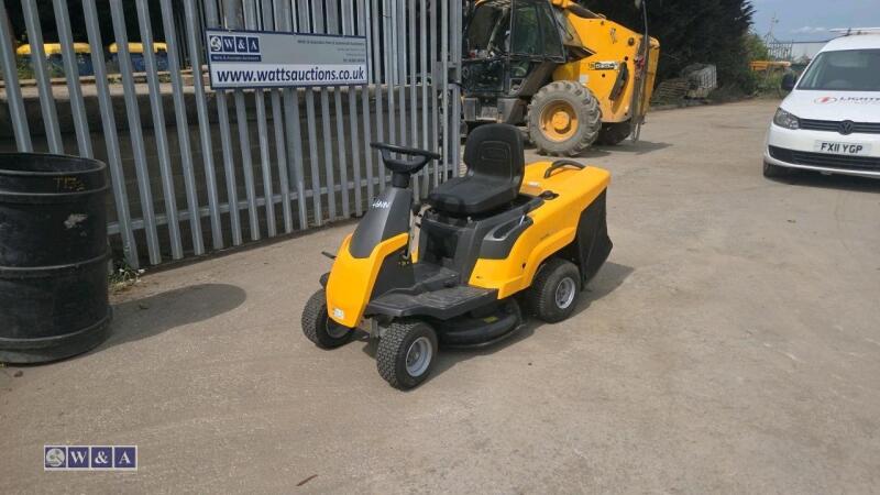 STIGA 166H petrol ride on mower, 26'' cut c/w collection box