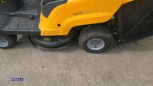 STIGA 166H petrol ride on mower, 26'' cut c/w collection box - 10