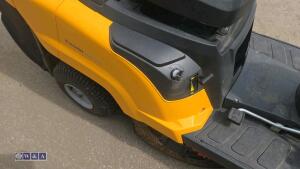 STIGA 166H petrol ride on mower, 26'' cut c/w collection box - 14