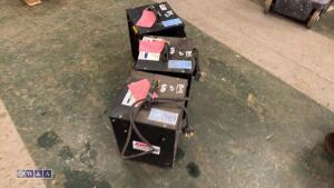 3 x ELITE 240v cube heaters - 4
