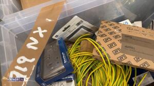 Box of electrical items - 2