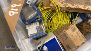 Box of electrical items - 4