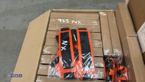 Quantity of strimmer harnesses - 2