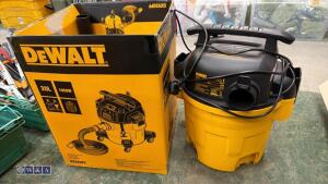 DEWALT DXV20PF 240v vacuum c/w accessories