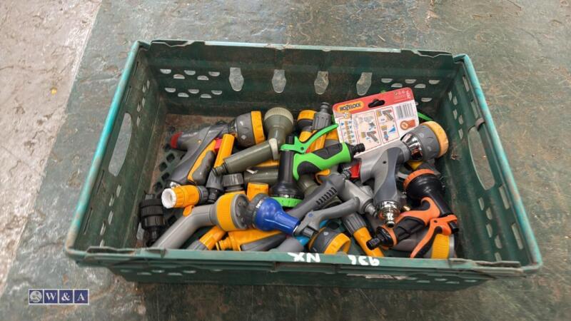 Tray of hose connectors, nozzles, spray guns