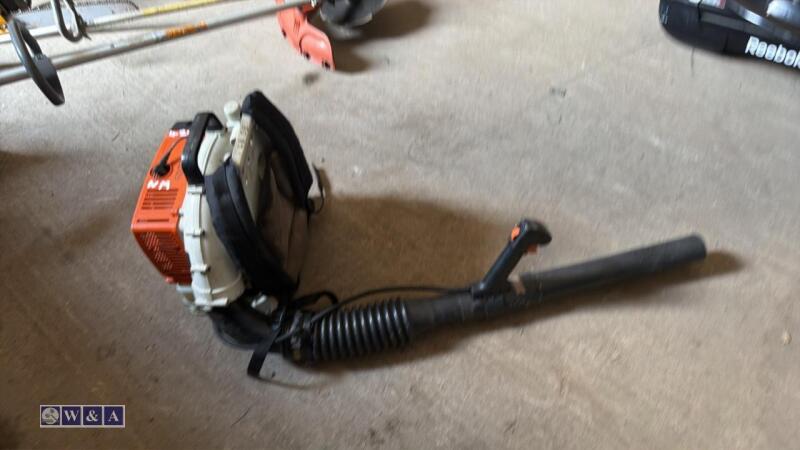 STIHL BR380 petrol backpack blower