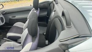 2004 PEUGEOT 206 CC 5-speed manual petrol convertible coupe car (YN04 YKU)(MoT 31st January 2027)(V5, MoT & other history in office) - 22