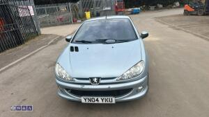 2004 PEUGEOT 206 CC 5-speed manual petrol convertible coupe car (YN04 YKU)(MoT 31st January 2027)(V5, MoT & other history in office) - 27