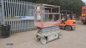 2011 SKYJACK SJ111 3219 battery driven scissor lift (s/n 22022855)