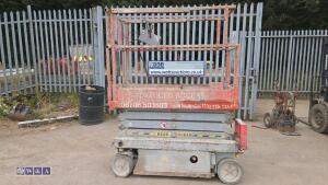 2011 SKYJACK SJ111 3219 battery driven scissor lift (s/n 22022855) - 2