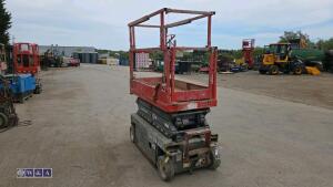 2014 SKYJACK SJ111 3219 battery driven scissor lift (s/n 22067650) - 7