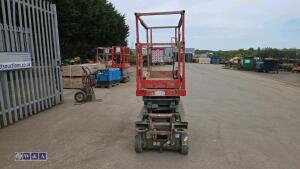 2014 SKYJACK SJ111 3219 battery driven scissor lift (s/n 22067650) - 8