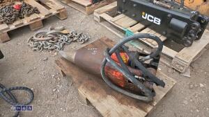 SANVICK BR108 hydraulic breaker (35mm pins) (s/n 8180636) - 2