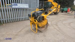 VIBRALL 71 single drum roller with electric start