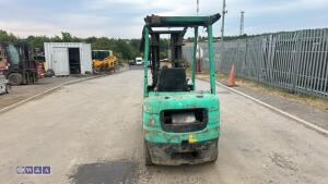 MITSUBISHI FD15 1.5t diesel driven forklift truck (s/n 50889) with triple mast & side-shift - 4