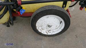 HARDI towable push pull petrol powered boom sprayer c/w Briggs & Stratton engine - 10