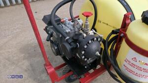 HARDI towable push pull petrol powered boom sprayer c/w Briggs & Stratton engine - 17