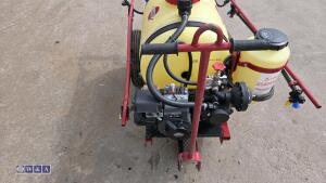 HARDI towable push pull petrol powered boom sprayer c/w Briggs & Stratton engine - 20