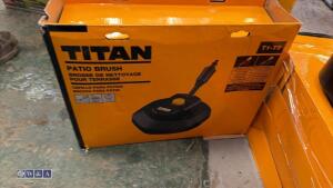 3 x TITAN patio brush heads - 4
