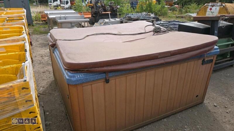 Hot tub