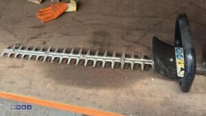 HOMELITE petrol cordless hedge trimmer - 3