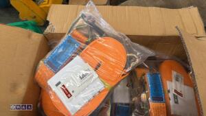 Box of 9m ratchet straps (unused)