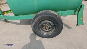Single axle water bowser (green) - 9