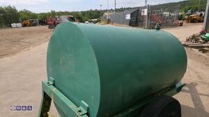 Single axle water bowser (green) - 12