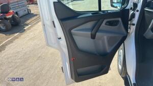 2018 FORD TRANSIT CUSTOM 290 EURO6 6-speed manual diesel van (WV18 FYJ)(MoT 12th February 2027)(V5, spare key, service book & manual in office) - 11