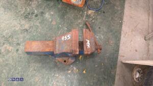 RECORD No 6 engineers vice - 2