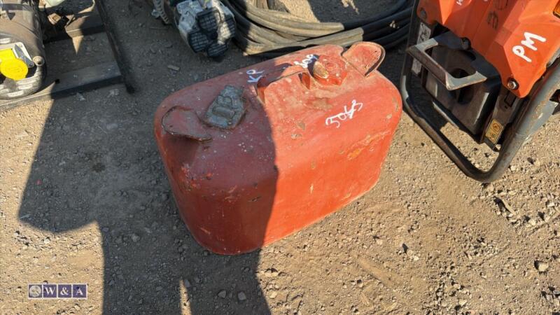 Boat fuel can
