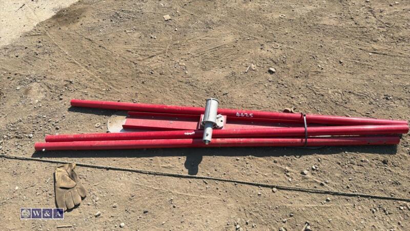 Bullnose extendable manual concrete float c/w 3 x handles (unused)