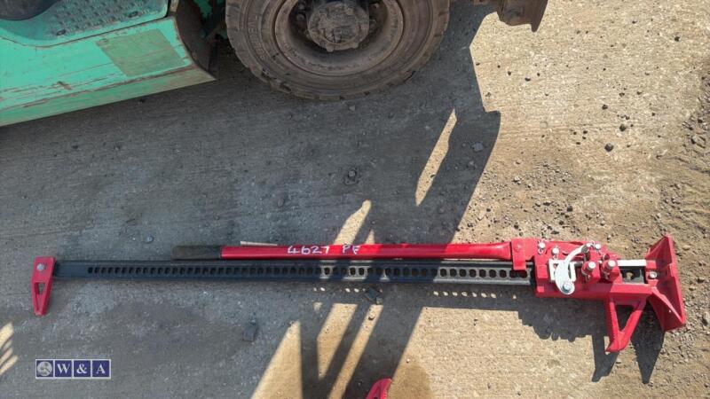 60'' farm jack (red) (unused)