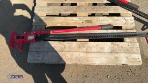 60'' farm jack (red) (unused) - 2