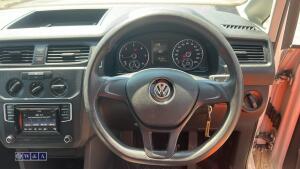 2015 VOLKSWAGEN CADDY C20 STARTLINE TDI 5-speed manual diesel van, c/w side loading door (HJ65 ELH)(MoT 6th October 2026)(V5, service history & spare keys in office) - 23